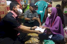 Perumda Parkir Makassar Berikan Bantuan Pengobatan pada Jukir Korban Pemukulan