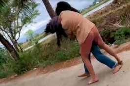 Dua Gadis Remaja di Pangkep Adu Jambak di Tengah Jalan, Ternyata Ini Pemicunya 