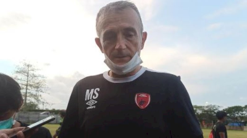 Pelatih PSM Makassar, Milomir Seslija.