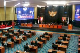 Total 106 Anggota DPRD DKI, Hanya 31 Hadiri Rapat Paripurna Interpelasi Formula E