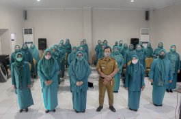 Camat Rheza dan Ketua TP PKK Kompak Hadiri Pengukuhan 28 Pengurus PKK Tamalanrea