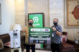 Pemkot Makassar Terima Bantuan 15 Unit Oksigen Konsentrator dari Gojek Indonesia