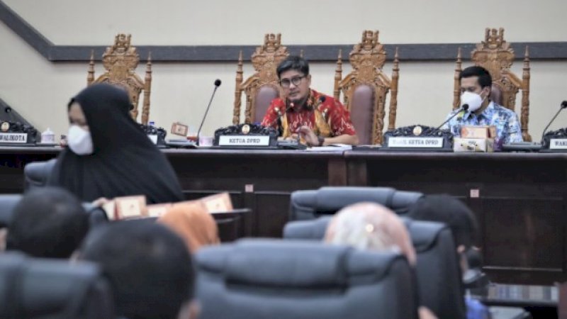 Banggar DPRD Makassar Terima Laporan Hasil Pembahasan Komisi D