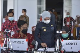 Bupati Luwu Utara Semangati Peserta Tes CPNS