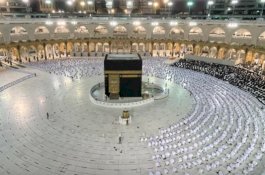 Kuota Umrah Ditambah Jadi 100.000 Per Hari, CEO Dewan Haji Inggris Terharu Ceritakan Pengalaman