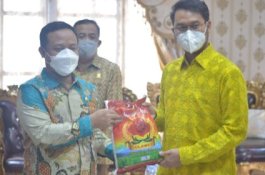 Bertemu, Bupati Sinjai dan Plt Gubernur Sulsel Bahas Sejumlah Program
