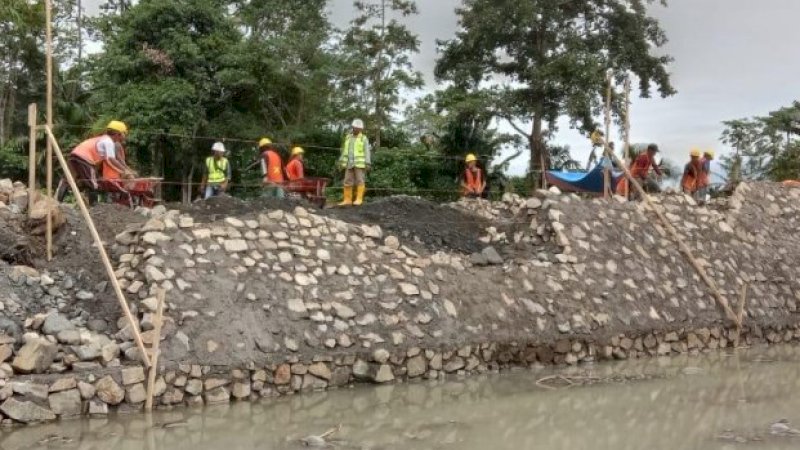 Plt Gubernur Sulsel: Irigasi Kalosi Pinrang Mampu Airi Lahan 1.004 Hektare