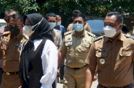 Camat Tamalate Dampingi Wakil Wali Kota Makassar Tinjau Simulasi PTM di SMP 15