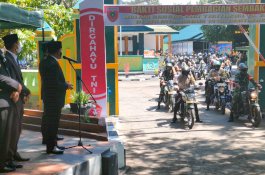 Bupati Bantaeng Lepas Bantuan TNI untuk Masyarakat