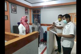 Pastikan Pelayanan untuk Warga Maksimal,  Camat Wajo Sidak di Malimomgan