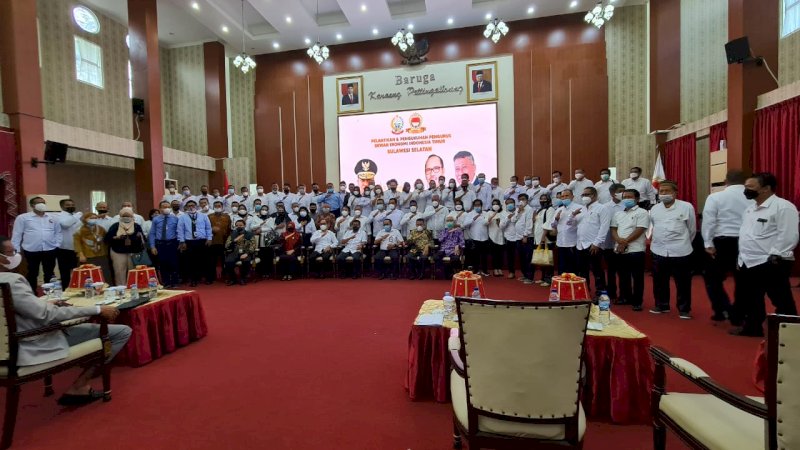 Pelantikan Dewan Ekonomi Indonesia Timur (DEIT) Sulawesi Selatan (Sulsel) berlangsung di Baruga Patingaloang, Rumah Jabatan Gubernur Sulsel, Jalan Sungai Tangka, Kota Makassar, Rabu (10/6/2021). 