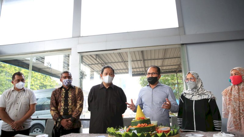 -Wali Kota Makassar, Moh. Ramdhan ‘Danny’ Pomanto meresmikan Klinik Swab House Prof Bachtiar Razak, di Jalan Andi Pangeran Pettarani (samping MCD), Jumat (8/10/21).