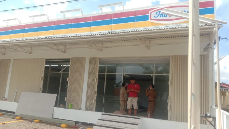 Langgar Aturan, Bangunan Minimarket Dibongkar di Jeneponto