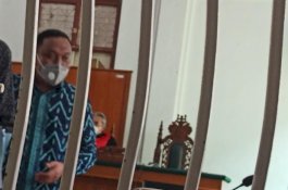 Bersumpah di Depan Hakim, Edy Rahmat Pastikan Oknum Pegawai BPK Terima Uang Rp2,8 Miliar