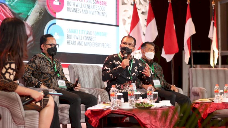 Wali Kota Makassar, Moh. Ramdhan ‘Danny’ Pomanto jadi pembicara pada Indo Smart City Forum dan Expo 2021, di Rich Hotel Yogyakarta, Rabu (13/10/21). 