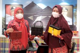 Pemkab Gowa Perkenalkan Produk BUMDes di APKASI Otonomi Expo 2021