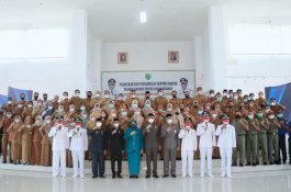 Bupati Barru Lantik Pejabat Administrator dan Pengawas Baru