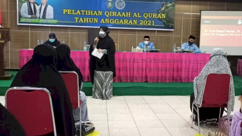 Pelatihan qiraah bagi guru mengaji yang digelar Pemkot Parepare bekerja sama BKPRMI di Hotel Bukit Kenari Parepare, Sabtu (23/10/2021).