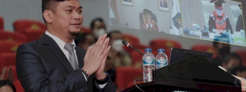 Kaji Aturan Perseorangan di Pilkada, Adnan Purichta Ichsan Raih Gelar Doktor dengan IPK 4,00
