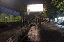 Demo Peringati Sumpah Pemuda di Makassar Berlangsung Sampai Malam, Jalan Alauddin Makassar Macet Panjang
