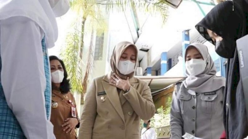 Wawali Makassar Pantau Pelaksanaan Screening Menggunakan Genose bagi Siswa SMP