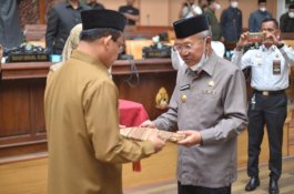 Bupati Hadir Rapat Paripurna Penyerahan KUA-PPAS DPRD Jeneponto
