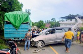 Kronologi Tabrakan Kijang Versus Truk di Wajo