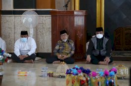 Wali Kota Palopo Peringati Maulid Nabi Muhammad di Masjid Agung