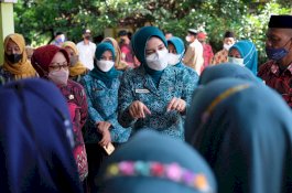 Genjot Cakupan Vaksinasi, TP PKK Gowa Lakukan Gerebek Vaksinasi