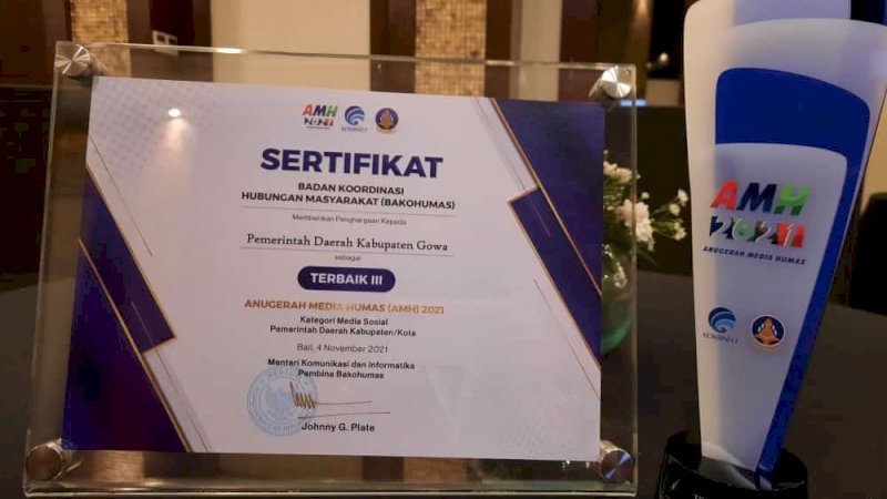 Pemkab Gowa Raih Media Sosial Terbaik Tiga Se-Indonesia dari Kemenkominfo