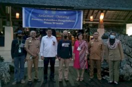 Pemkab Enrekang Jajaki Potensi Ekonomi Songko Uwe