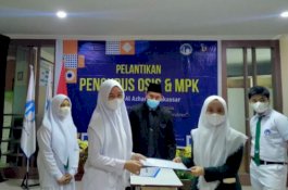 Andi Nuralmira Saraswati Chalik Dilantik Jadi Ketua Osis SMP Islam Al Azhar 24 Makassar