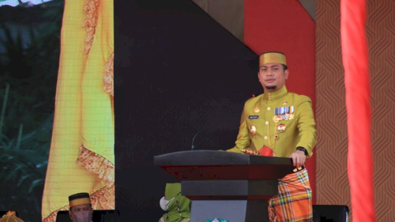 Bupati Gowa ke Plt Gubernur Sulsel: Mohon Pak, Perbaiki Jalan Tun Abdul Razak