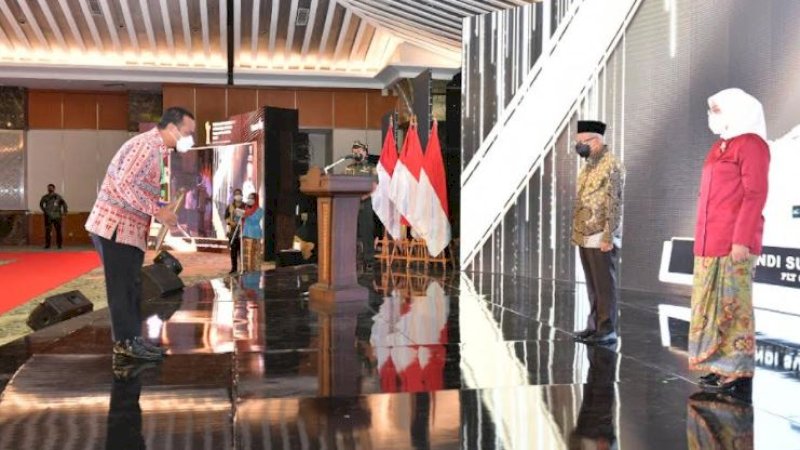 Penyerahan penghargaan berlangsung di Grand Sahid Hotel, Jakarta, Kamis (18/11/2021).