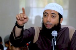 Bolehkah Wanita Melamar Laki-Laki dalam Islam? Ini Penjelasan Ustaz Khalid Basalamah