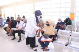 Apoteker RSUD Andi Makkasau Sosialisasikan Penggunaan Anti Mikroba