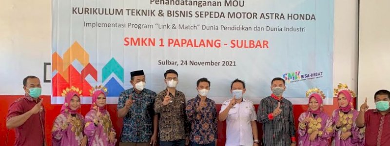 SMKN 1 Papalang Mamuju Resmi Menjadi SMK Binaan Honda