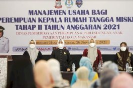 Indira Jusuf Ismail Paparkan Pengentasan Kemiskinan dengan Perubahan Pola Pikir