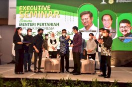 Mentan SYL Semangat Hipmi Sulsel Menjadi Petani Milenial