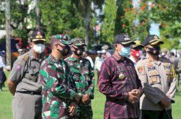 Di Wajo, Vaksinasi Covid-19 Berhadiah Umrah dan SIM Gratis