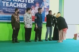 Wisuda Master Teacher Angkatan 44, Sekolah Guru Indonesia Kembali Telurkan 28 Guru Inovatif