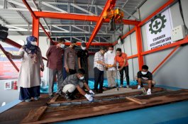 Wali Kota Palopo Resmikan Pabrik Es Ponjalae