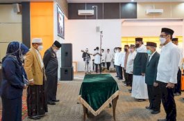 Tak Pernah Ambil Gaji Sepeser pun, Taufan Pawe Peruntukkan untuk Urusan Agama