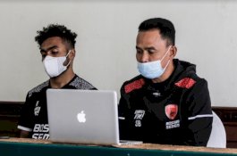 Hadapi Persela, Pelatih PSM Minta Pemain Tidak Buat Kesalahan