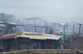 Kebakaran di Tamala'lang Makassar, 6 Rumah Hangus Terbakar