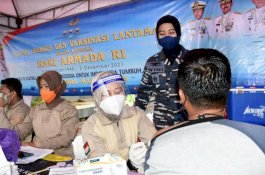 Manfaatkan Hari Armada RI untuk Vaksinasi di Losari, Lantamal Target 200 Peserta