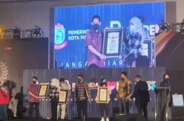 Kalla Group Raih Penghargaan Tax Award 2021 Kota Makassar