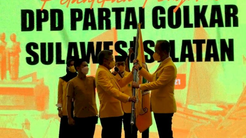 Pelantikan pengurus Dewan Pimpinan Daerah (DPD) I Golkar Sulsel di Hotel Four Points by Sheraton, Kota Makassar, Kamis (9/12/2021).