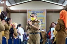 Wali Kota Parepare Minta RT dan RW Proaktif Ajak Warga Vaksinasi COVID-19