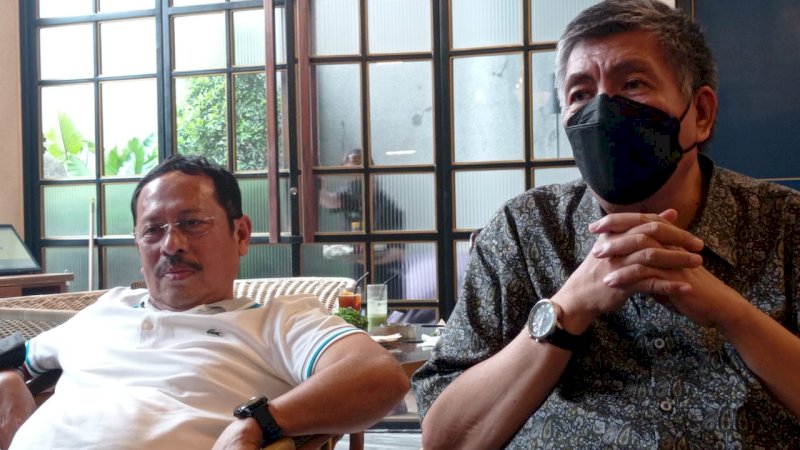 Tim Percepatan Penataan BUMD Makassar, Prof Aminuddin Ilmar dan Muh Ansar. 